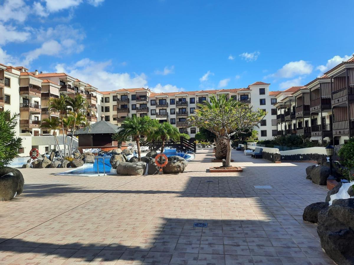 A Charming Apartment With A Swimming Pool Costa Del Silencio Luaran gambar